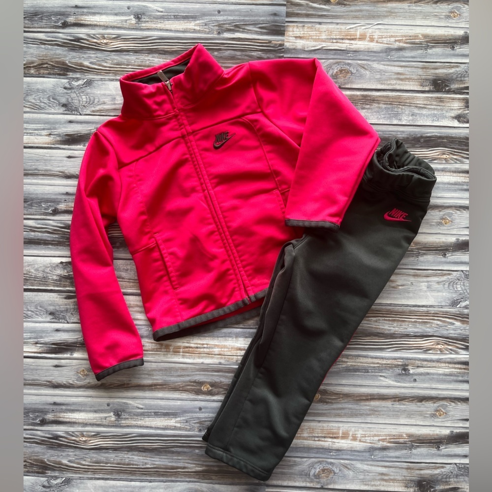 Nike gray and pink jacket and pants tracksuit